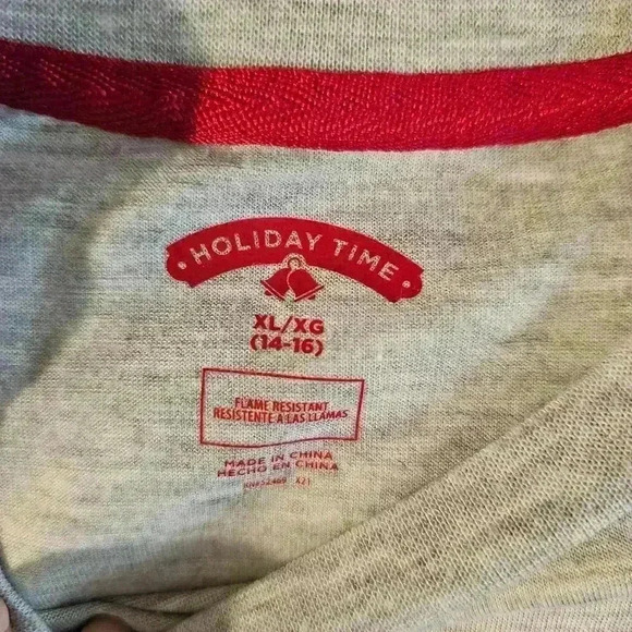 Holiday Time Chillin' Together Penguin Pajama Set - Picture 2 of 2